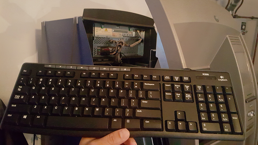 Keyboard attached to the ATM port